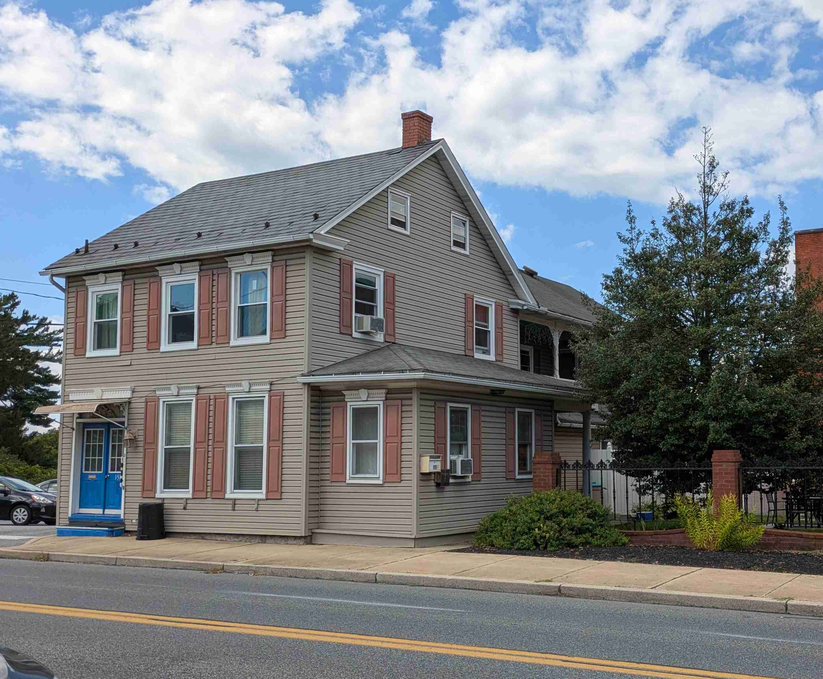 Building next to old EUB building