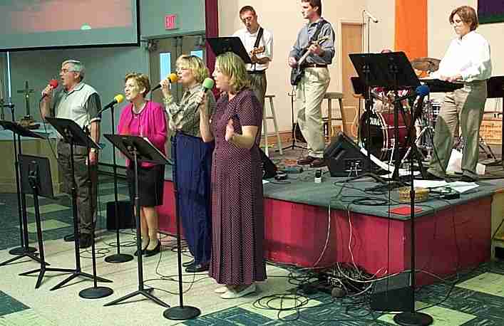 Praise group 2001